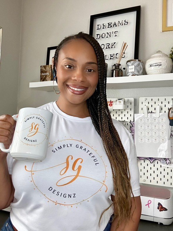 Simply Grateful Designz: Building Community Through Collaboration