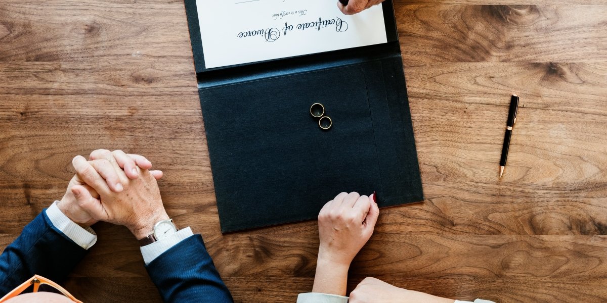 What Is the Difference Between Contested and Uncontested Divorce