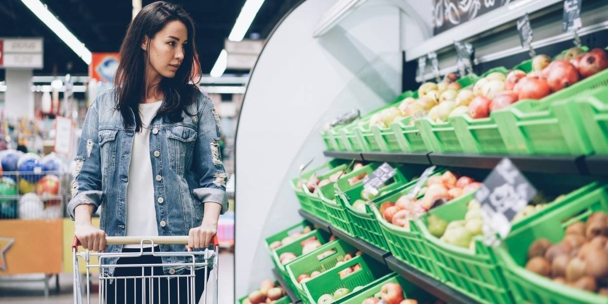 U.S. Consumer Sentiment Falls Amid Inflation Concerns