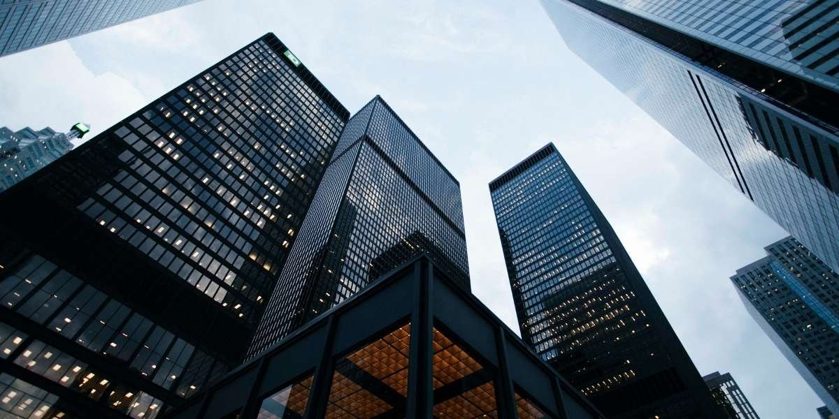 Wellington Management to Acquire Hartford Funds