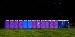 Buying Portable Restrooms Online Is Now a Real Option for Contractors and Event Planners