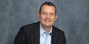 Josh Vignona on Agile Leadership, Global Perspective, and the Rise of Bizleisure