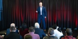 Why Great Leaders Embrace the Mess of Transformation