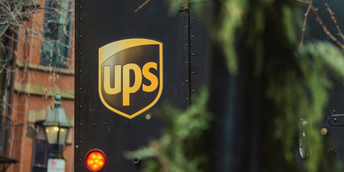 UPS Raises Full-Year Revenue and Earnings Forecasts for 2026
