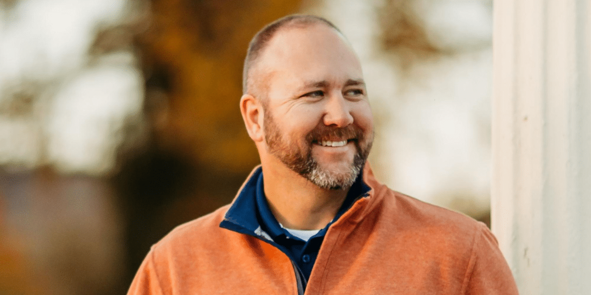 Derick Cook From One Vacuum to a 7-Figure Cleaning Empire in Tennessee