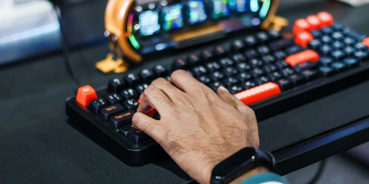 Jacob W. Anderson How MBSE Ensures Operational Certainty