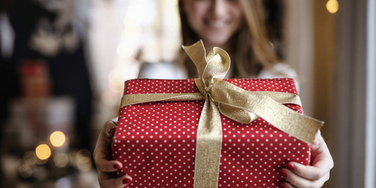 Gift Giving: Are Personalized Gifts More Memorable?