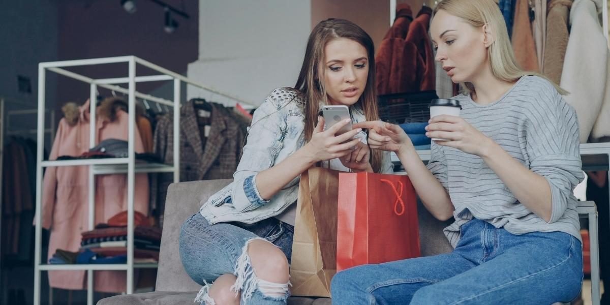 Survey Finds Most Americans Cutting Back on Holiday Gift Spending