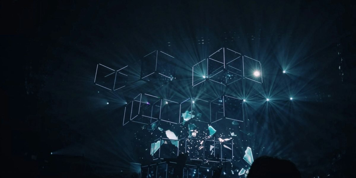 The Revolving Door: How Corporate Alumni Programs Unlock New Business Opportunities