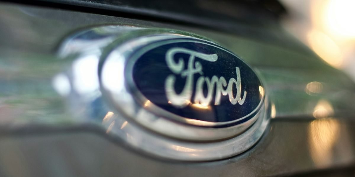 U.S. Auto Industry News Ford Curtails EV Plans Amid Policy Shifts
